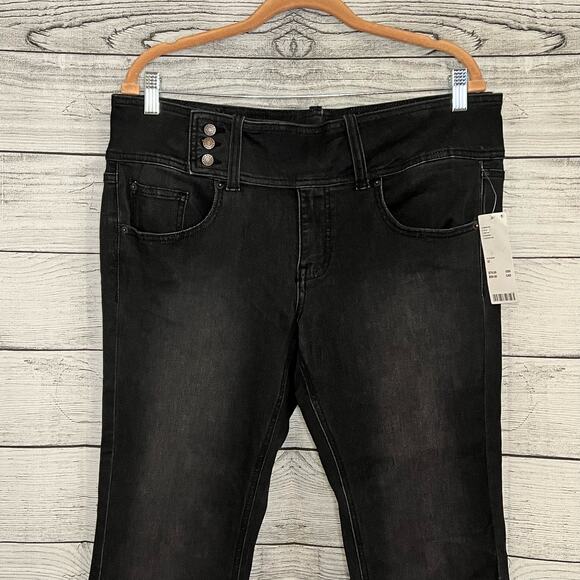Urban Outfitters BDG Women's Jeans Size 32 Black Flare Legs Wide Waist Band - Picture 5 of 15